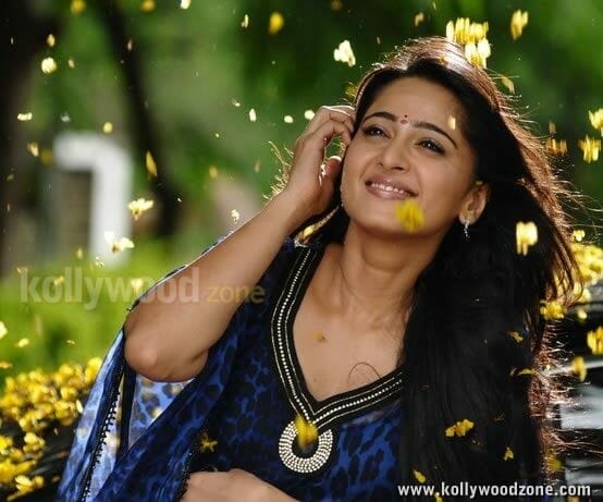 Anushka Shetty Latest Sexy Pictures