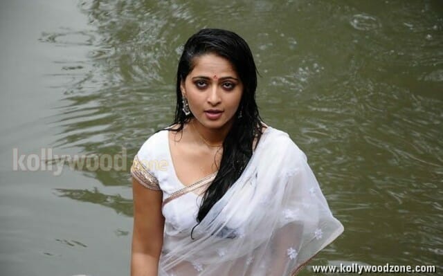 Anushka Shetty Latest Sexy Pictures