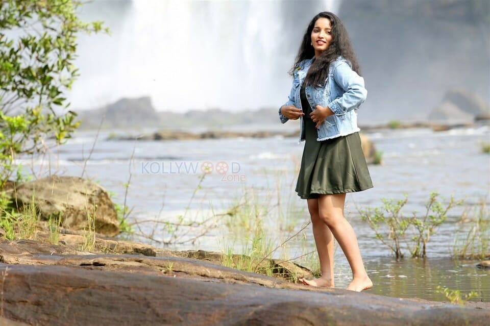 Aruva Sanda Movie Heroine Malavika Menon Photos