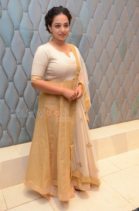 Beautiful Actress Nithya Menen New Pictures