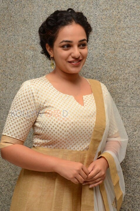 Beautiful Actress Nithya Menen New Pictures