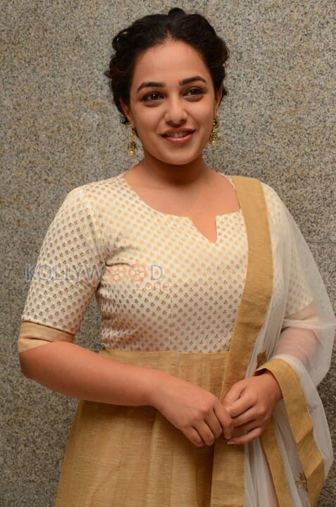 Beautiful Actress Nithya Menen New Pictures