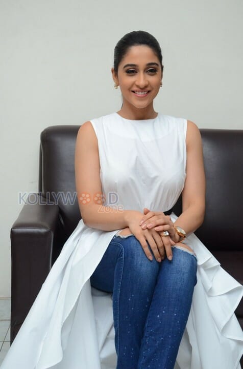 Beautiful Actress Regina Cassandra Pictures