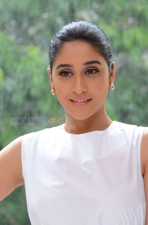 Beautiful Actress Regina Cassandra Pictures