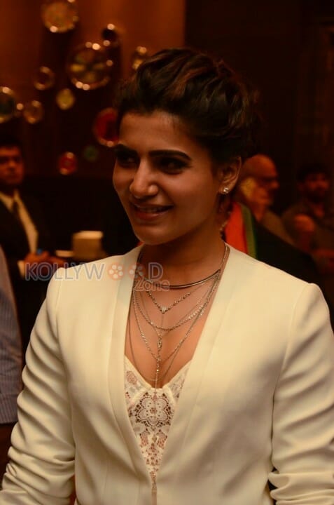 Beautiful Actress Samantha Ruth Prabhu Photos