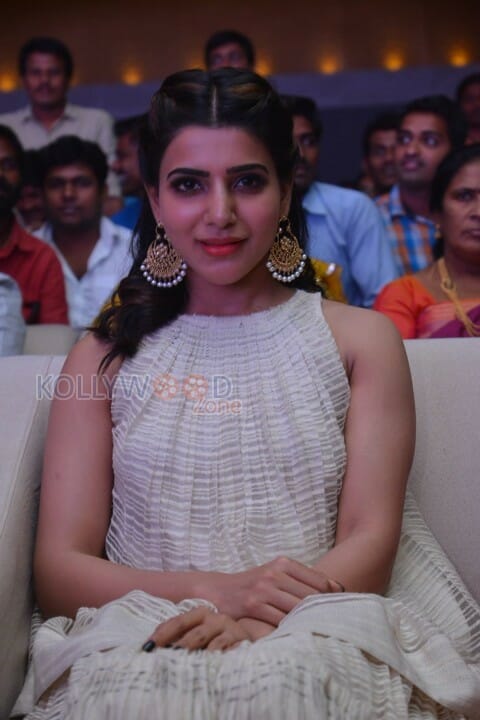 Beautiful Actress Samantha Ruth Prabhu Photos