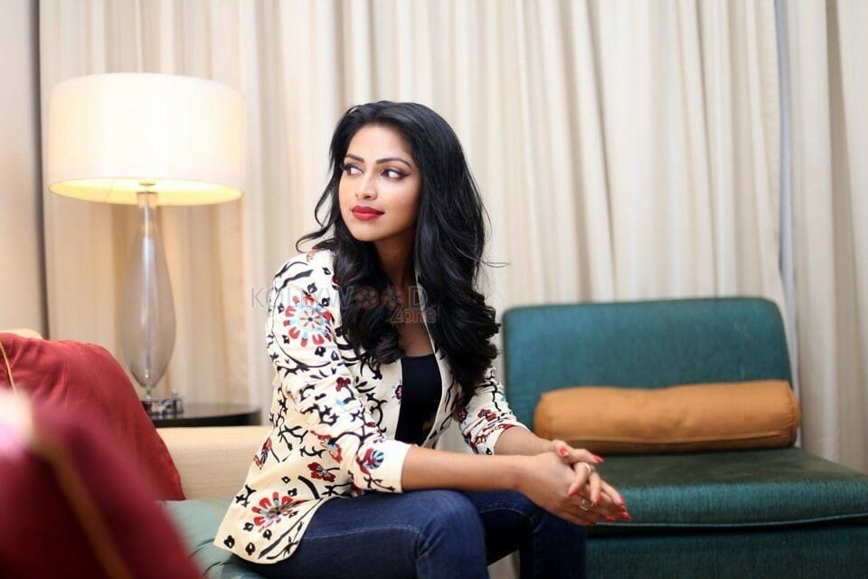 Beautiful Amala Paul Photo Shoot Pictures