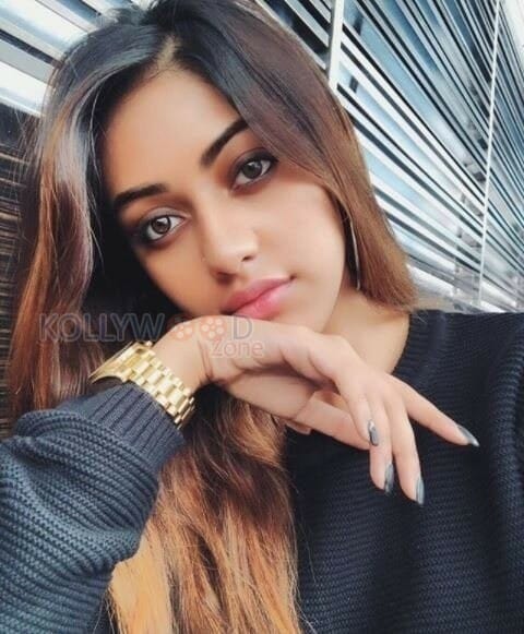 Beautiful Anu Emmanuel Candid Photos