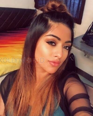 Beautiful Anu Emmanuel Candid Photos