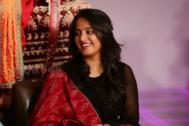 Beautiful Anushka At Rudramadevi Promotion Photos