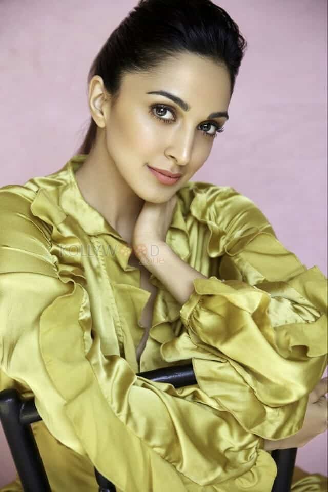 Beautiful Kiara Advani Close Photo 01