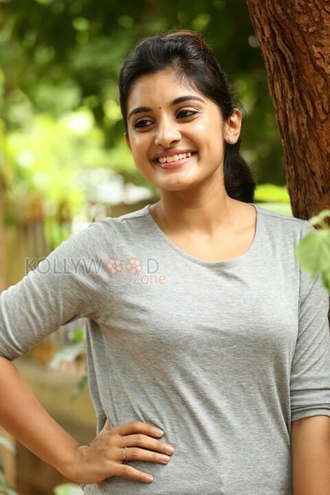 Beautiful Niveda Thomas Photos