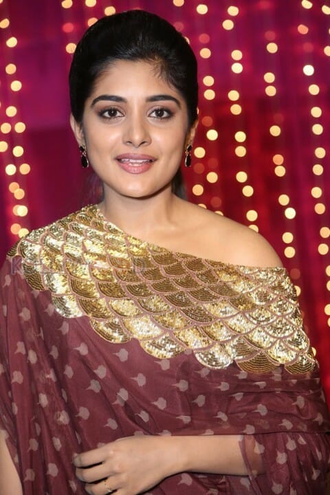 Beautiful Niveda Thomas Pics