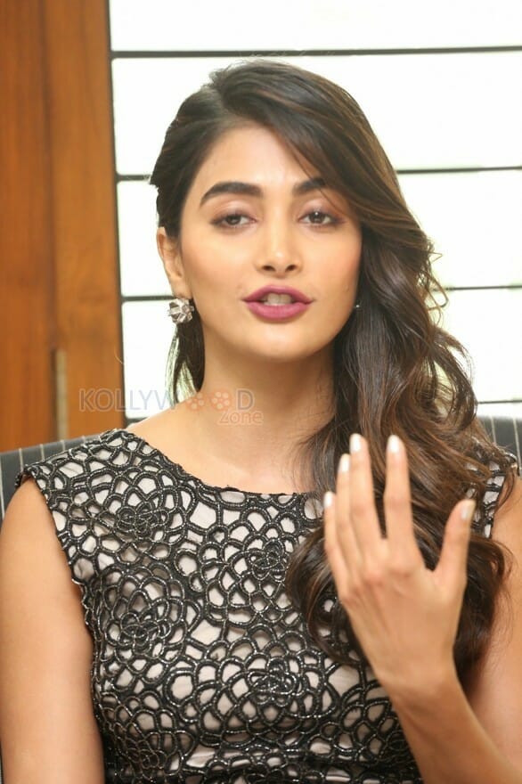 Beautiful Pooja Hegde Interview Photos