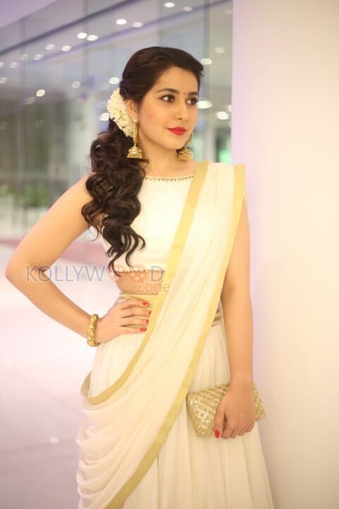 Beautiful Rashi Khanna Photoshoot Pictures