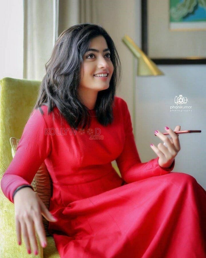 Beautiful Rashmika Mandanna Photoshoot Pictures