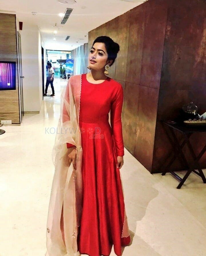 Beautiful Rashmika Mandanna Photoshoot Pictures