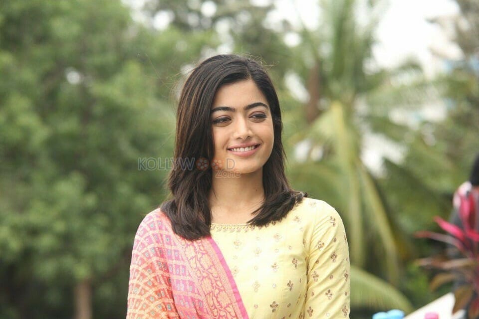 Beautiful Rashmika Mandanna Photoshoot Pictures