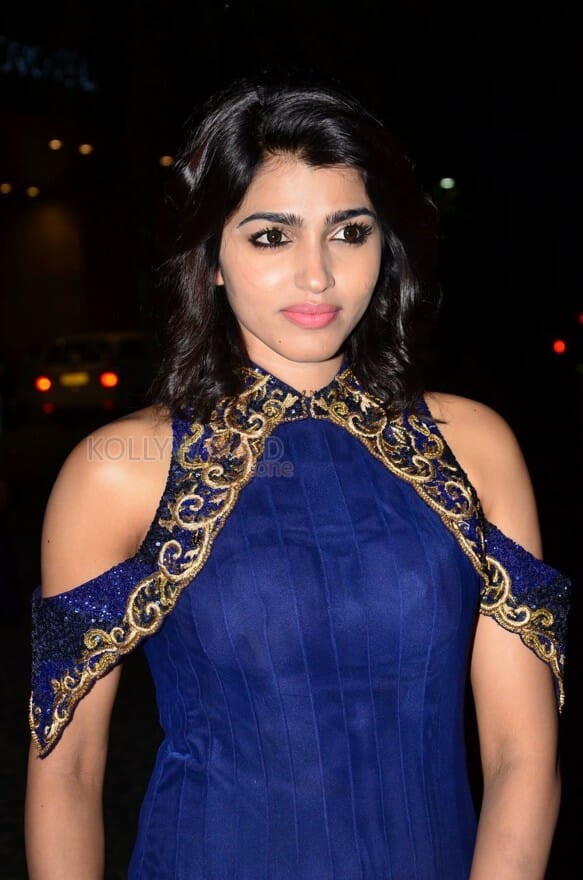 Beautiful Sai Dhansika Photos