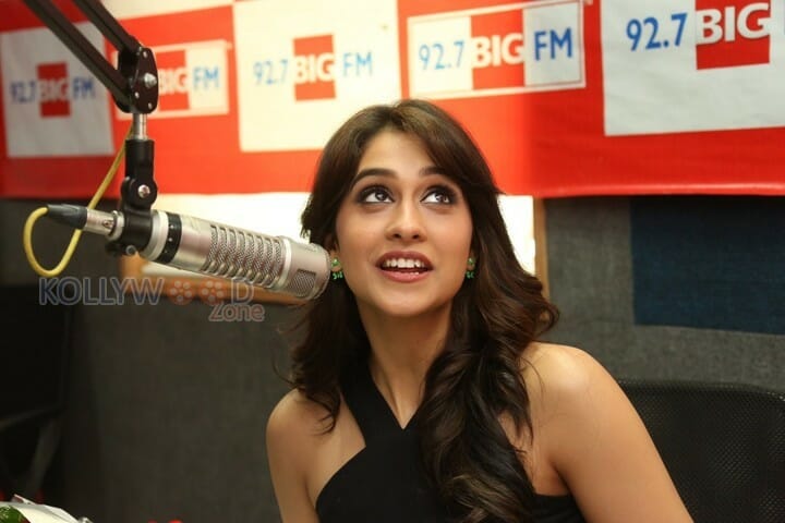 Beautiful Sexy Regina Cassandra At Big Fm Full Volume Show Photos