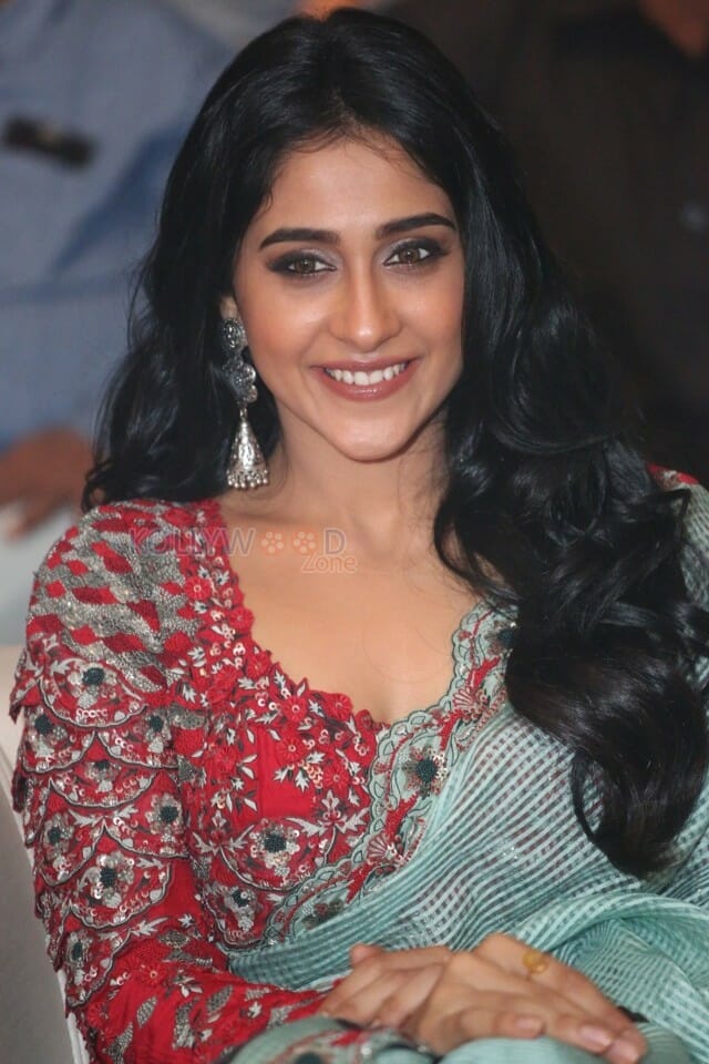 Beautiful Sexy Regina Cassandra Pictures