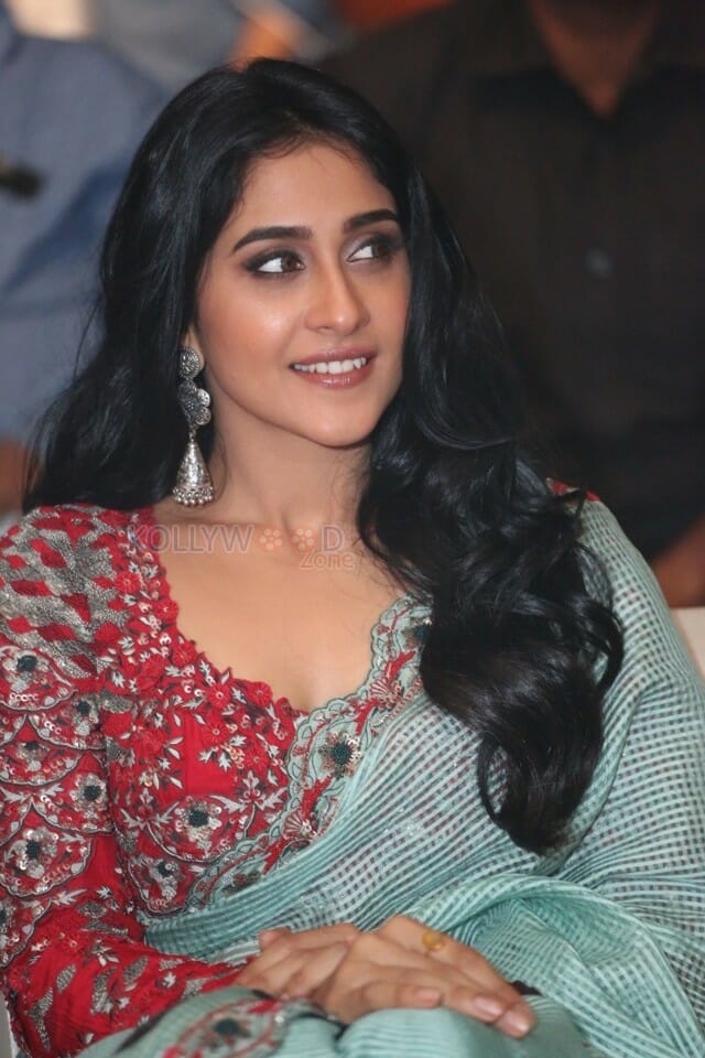 Beautiful Sexy Regina Cassandra Pictures