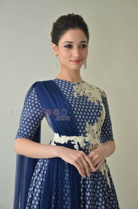 Beautiful Tamanna Latest Pictures