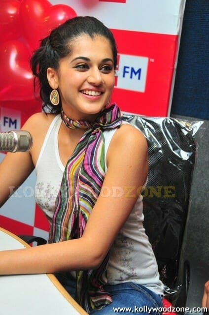 Beautiful Tapsee At Bigfm Photos