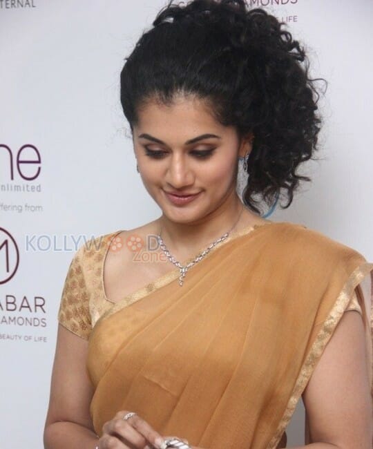 Beautiful Tapsee Pannu Stills