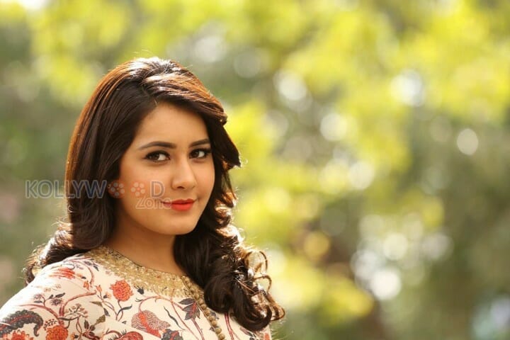 Beautiful Telugu Actress Rashi Khanna Photos