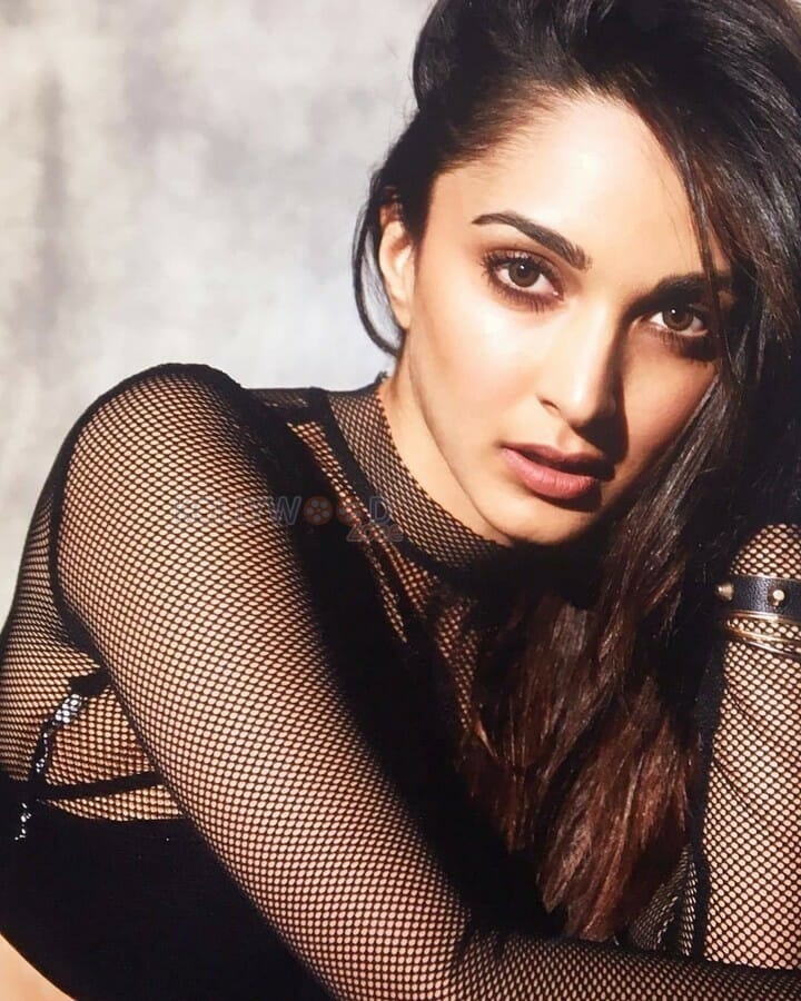 Bollywood Actress Kiara Advani Pictures