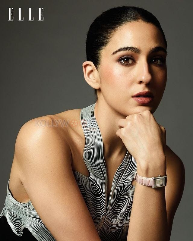 Bollywood Actress Sara Ali Khan ELLE Magazine Photoshoot Pictures 01