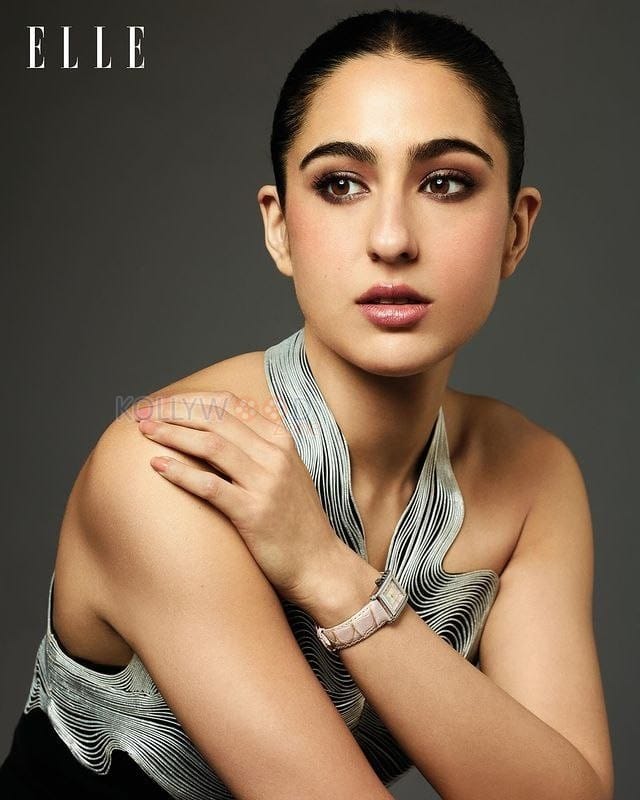 Bollywood Actress Sara Ali Khan ELLE Magazine Photoshoot Pictures 02