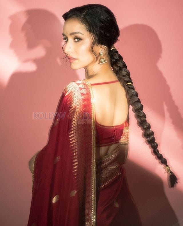 Bollywood Beauty Shraddha Kapoor in a Red Saree with Long Braid Hairstyle Photos 03