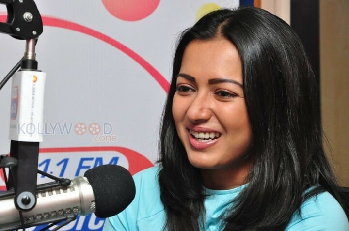 Catherine Tresa At Radio City Photos