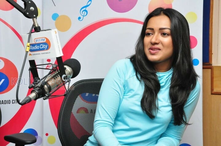 Catherine Tresa At Radio City Photos