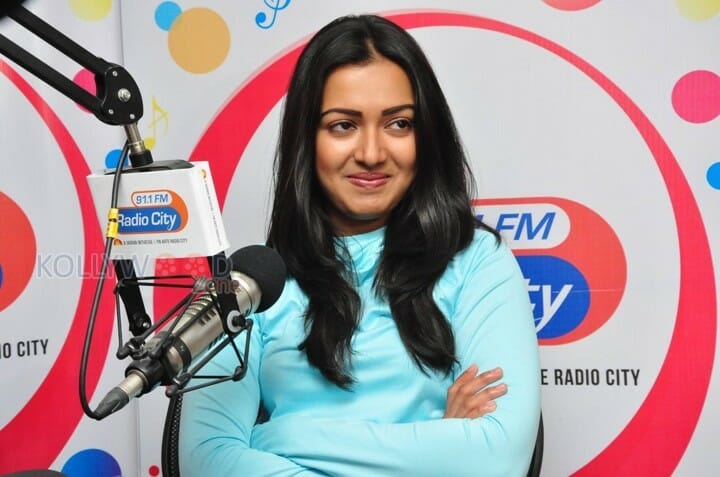 Catherine Tresa At Radio City Photos