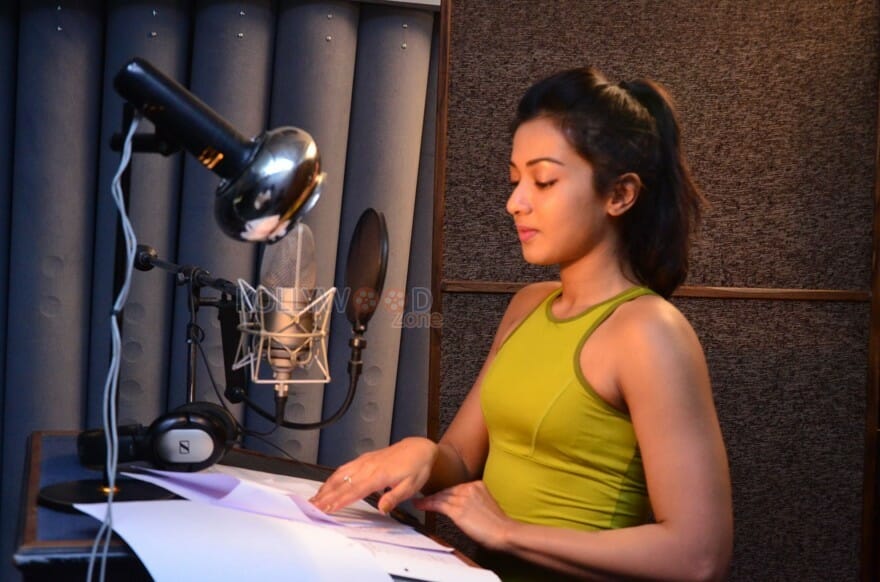 Catherine Tresa Self Dubbing Photos