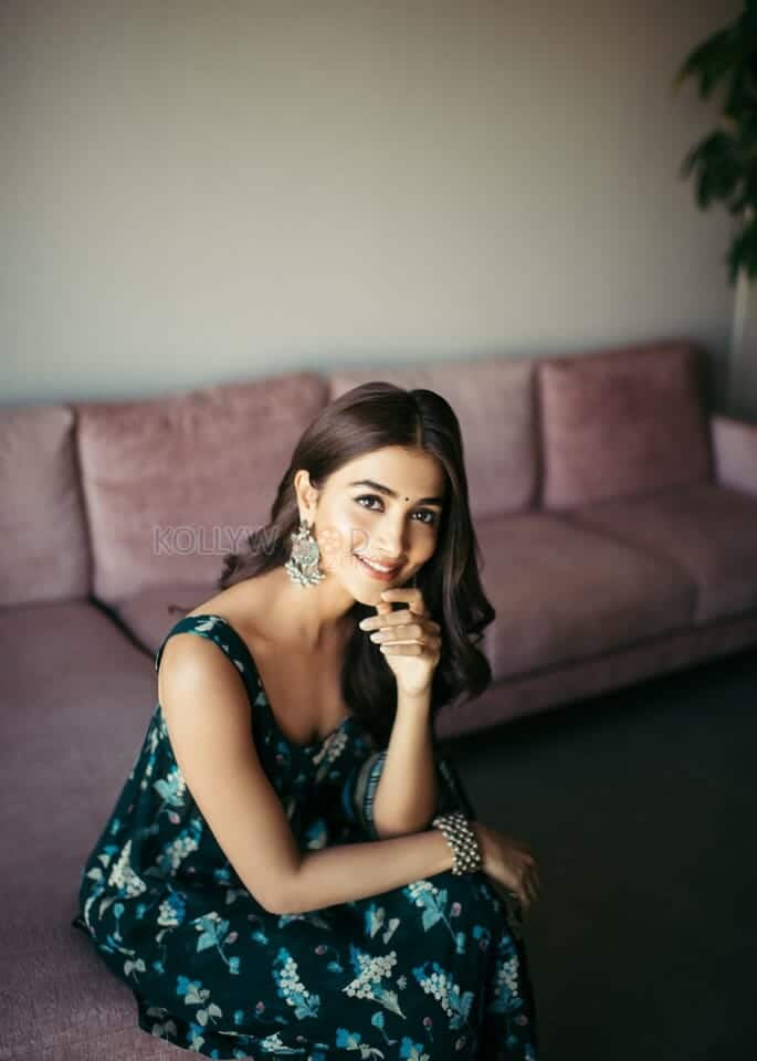 Charismatic Pooja Hegde Photoshoot Pictures 06