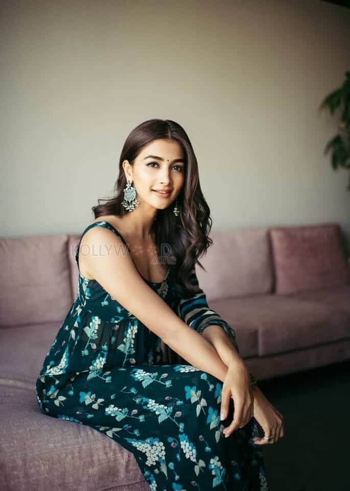 Charismatic Pooja Hegde Photoshoot Pictures 10