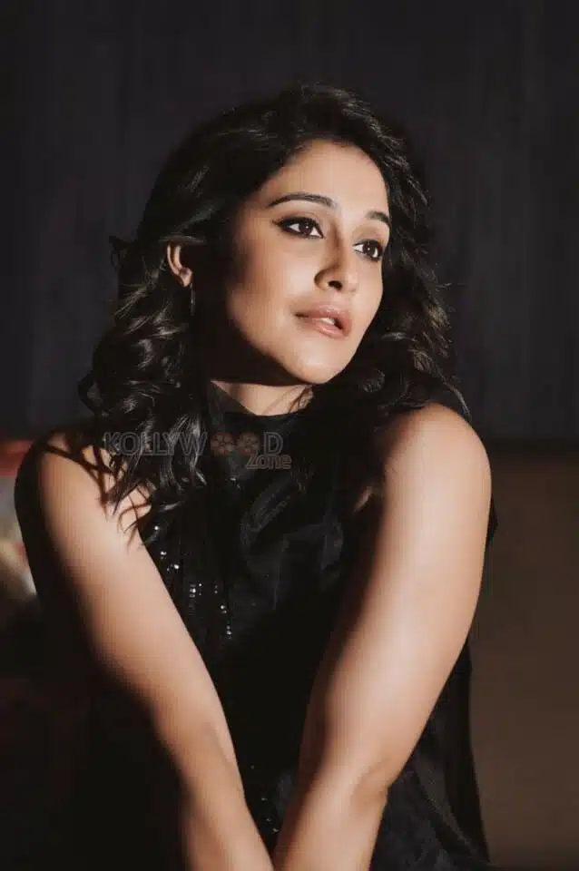 Classy Sexy Regina Cassandra Pictures 03 236509 Kollywood Zone 5482