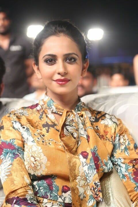 Cute And Sexy Actress Rakul Preet Singh Photos