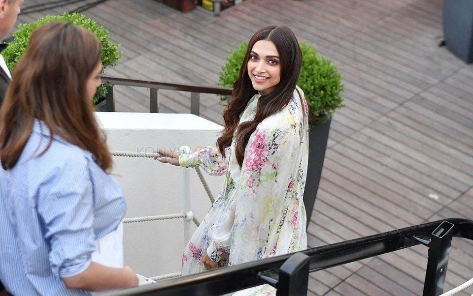 Deepika Padukone At Cannes Photos