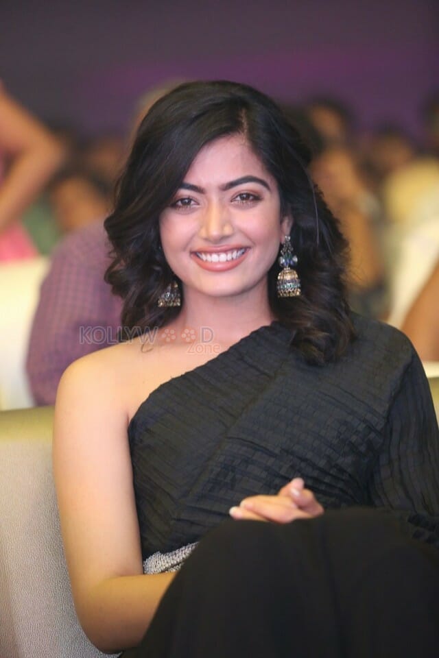 Devadas Heroine Rashmika Mandanna Photos