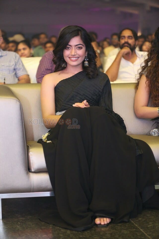 Devadas Heroine Rashmika Mandanna Photos