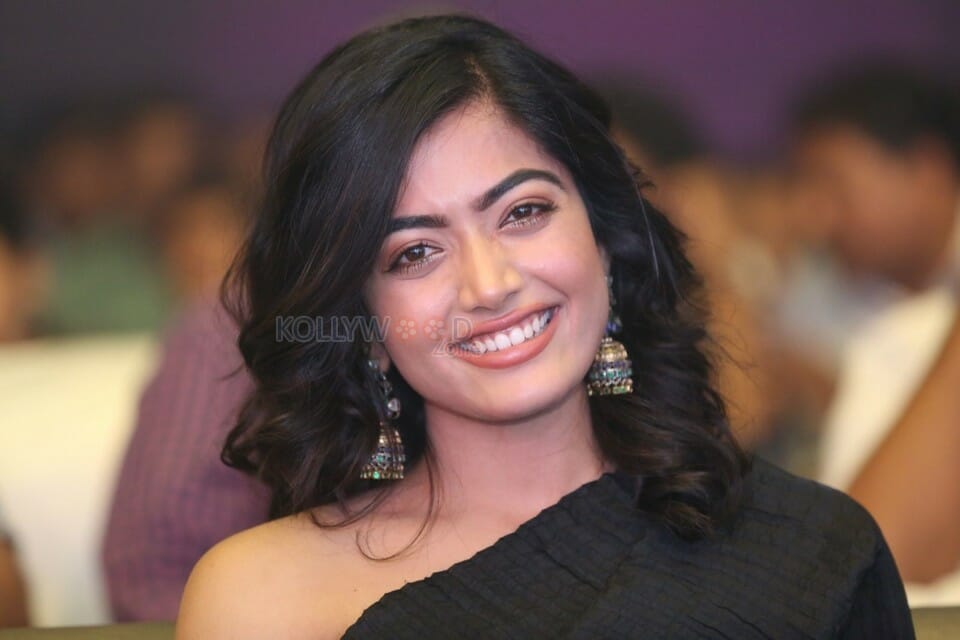 Devadas Heroine Rashmika Mandanna Photos