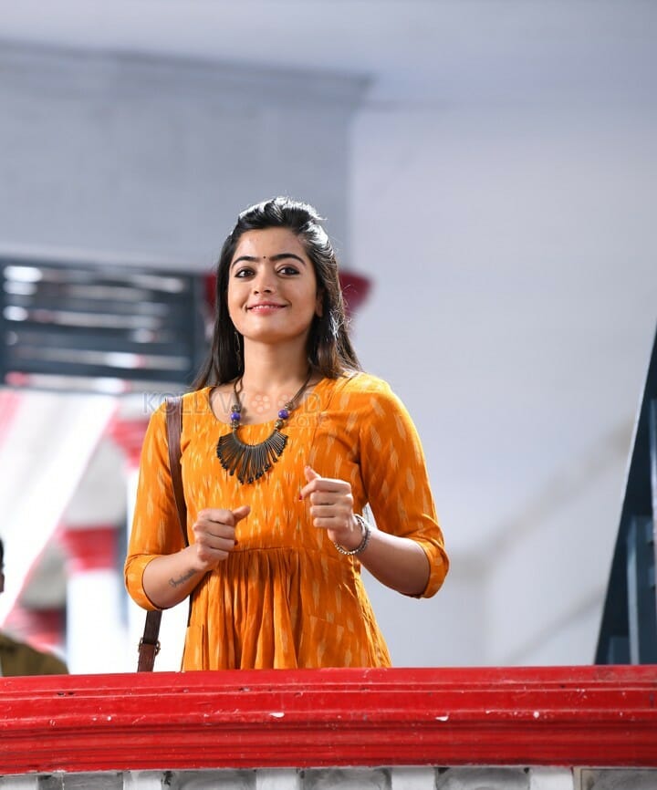 Devadas Movie Heroine Rashmika Mandanna Photos