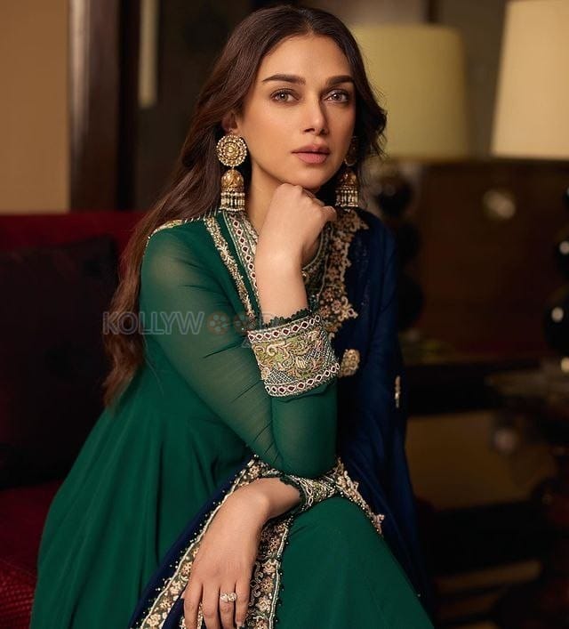 Elegant Aditi Rao Hydari in a Blue and Green Sharara Set Pictures 03