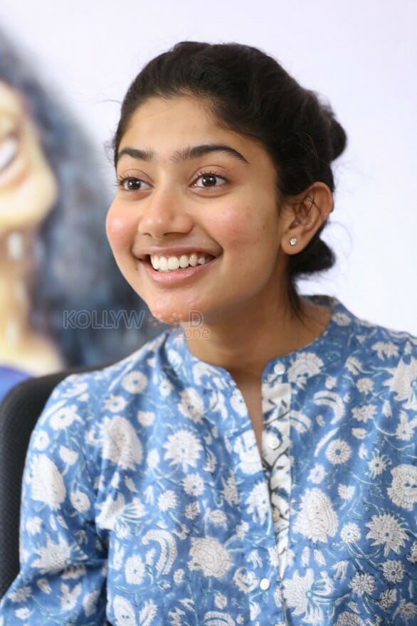 Fida Heroine Sai Pallavi Interview Photos