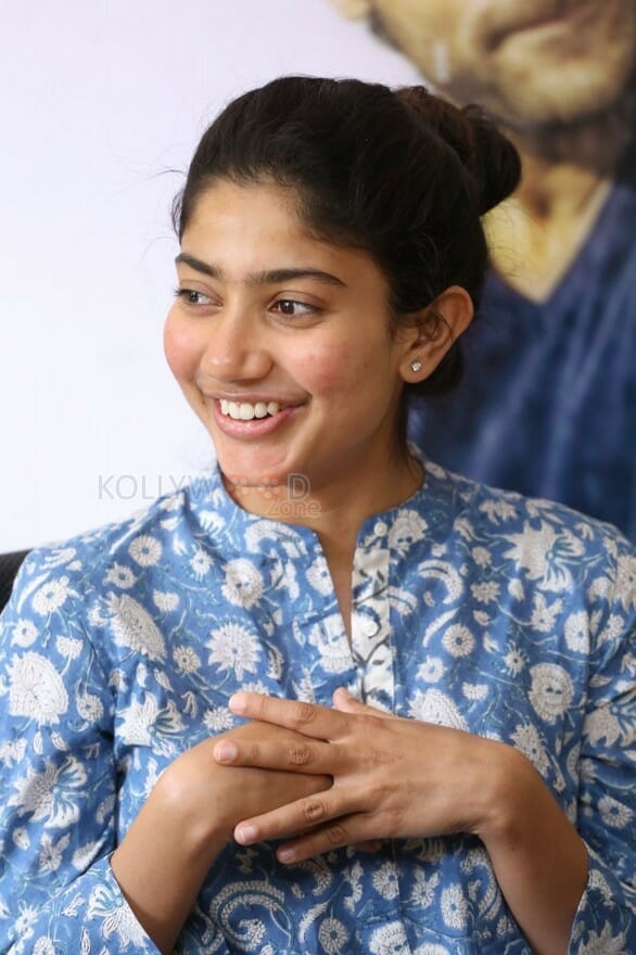 Fida Heroine Sai Pallavi Interview Photos